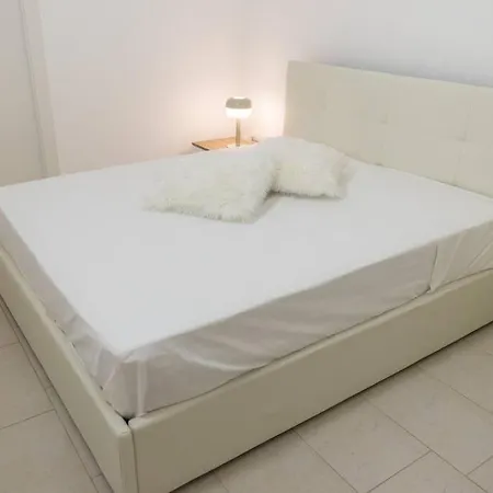 公寓 Casa Magenta Centro Citta