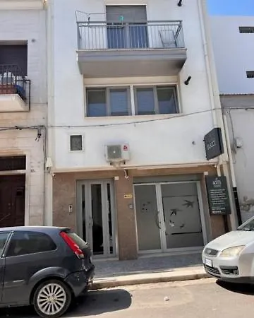 Lägenhet Casa Magenta Centro Citta